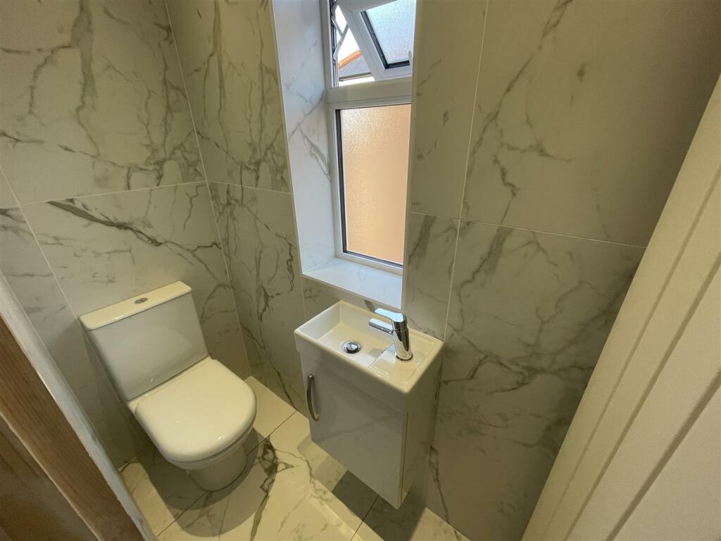 Ground Floor Bathroom