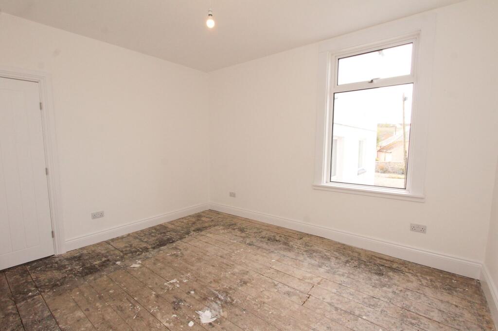 Dining Room/5th Bedroom