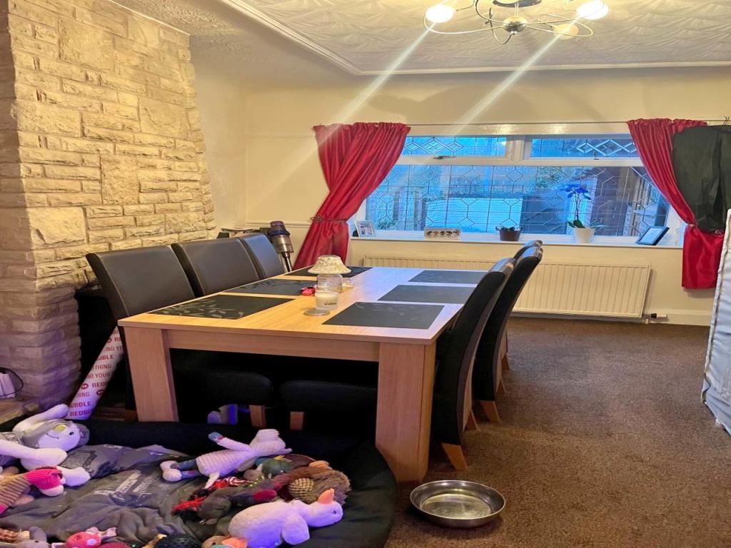 Dining Room 2