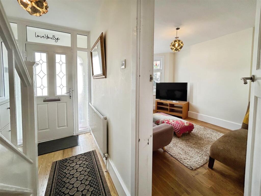 eae42fc0--4144-9F72-51BA51D2F5F7-40231-00001A6F1E9