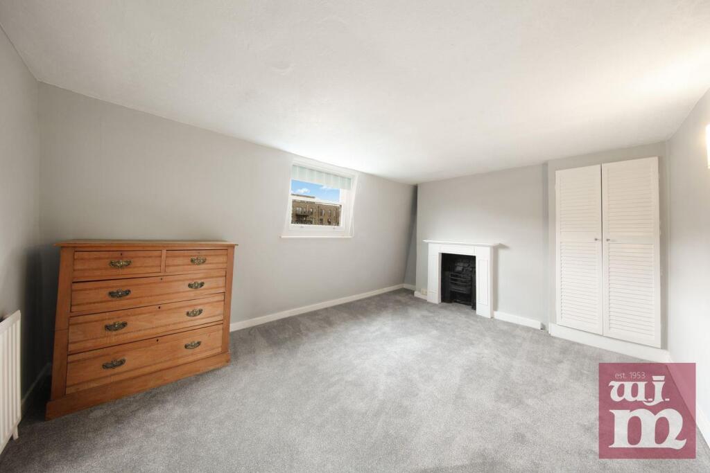 Bedroom Two (2nd Floor)