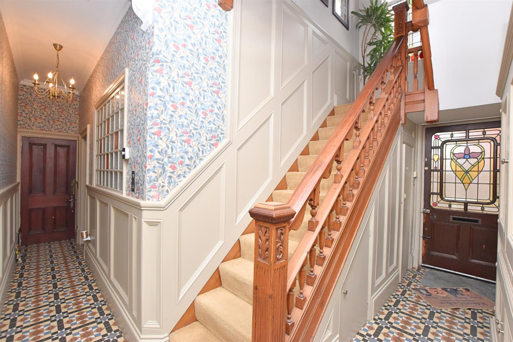 ENTRANCE HALL