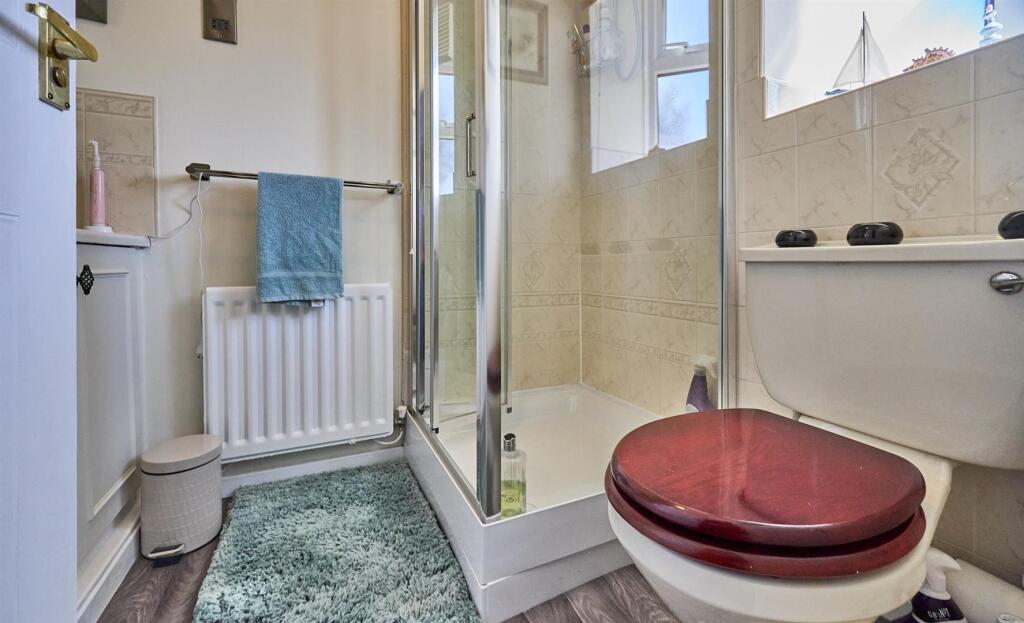 En Suite Shower Room