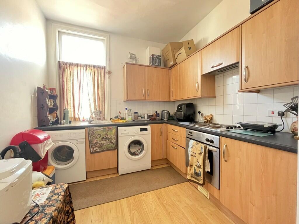 FLAT 1