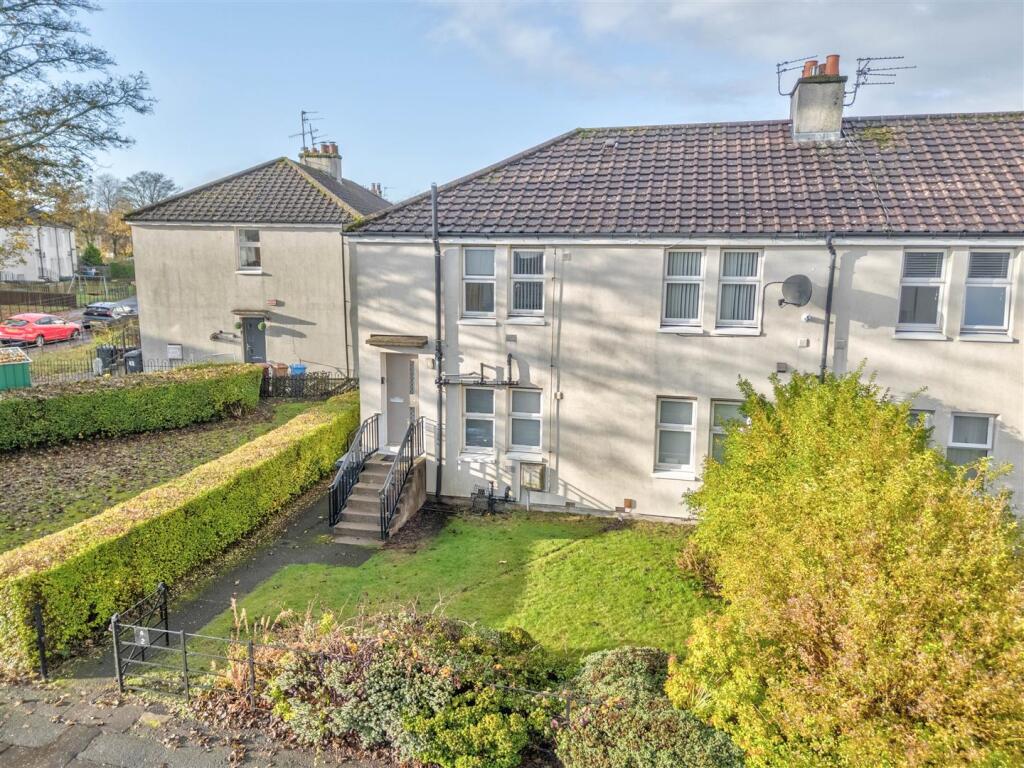 4 Wetherby Place Dundee-2.JPG