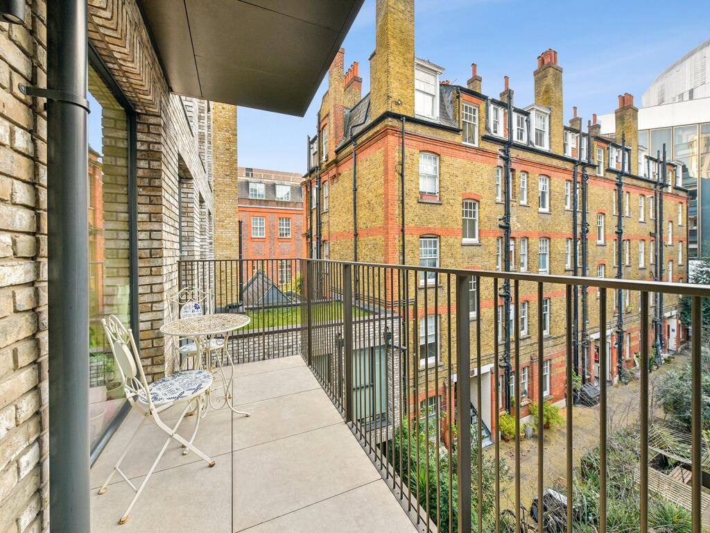 2.02 Parker Street