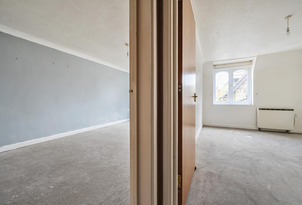 1305256-12-68401d...