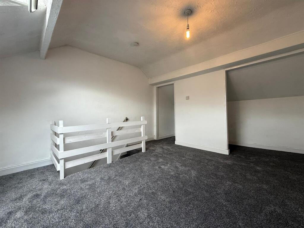 PHOTO-2025-08-29-06-37-40 6.jpg