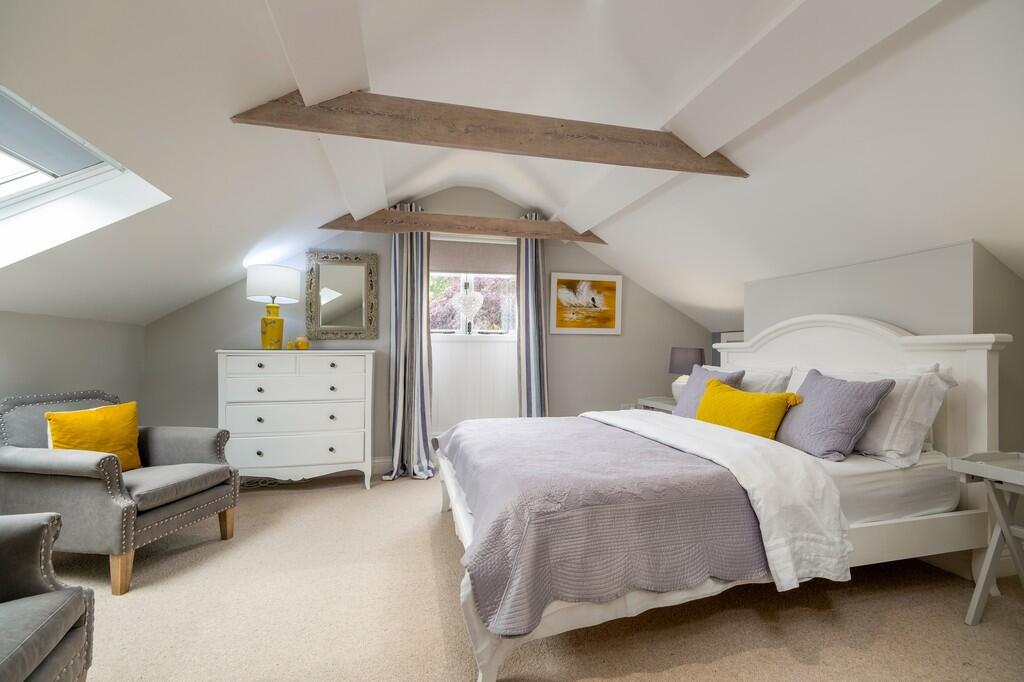 1440px-Elm Farm H...