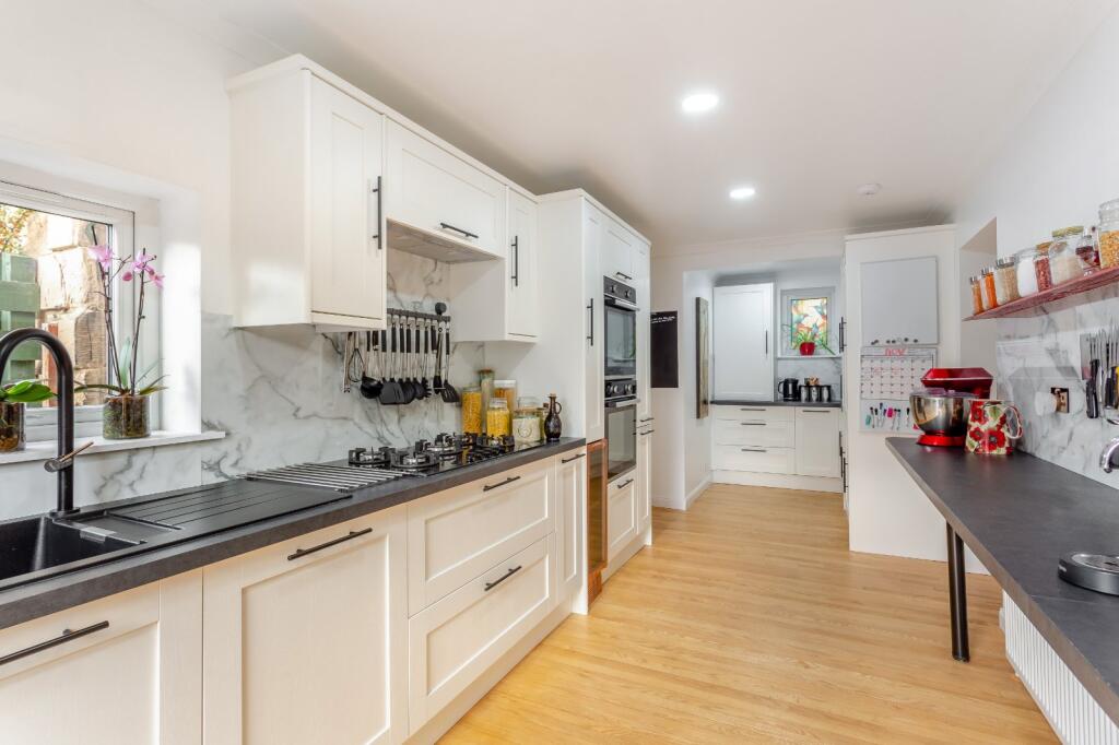 7a Bath Street