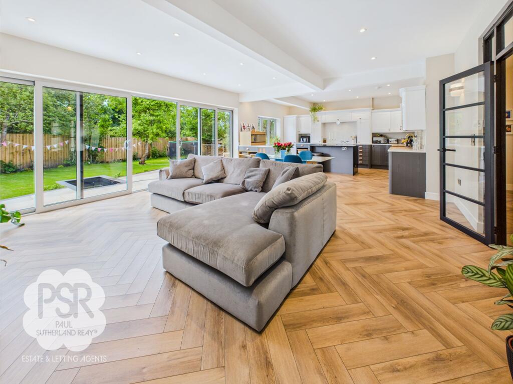 Beautifully Glazed for a Relaxing Light and Airy Feel