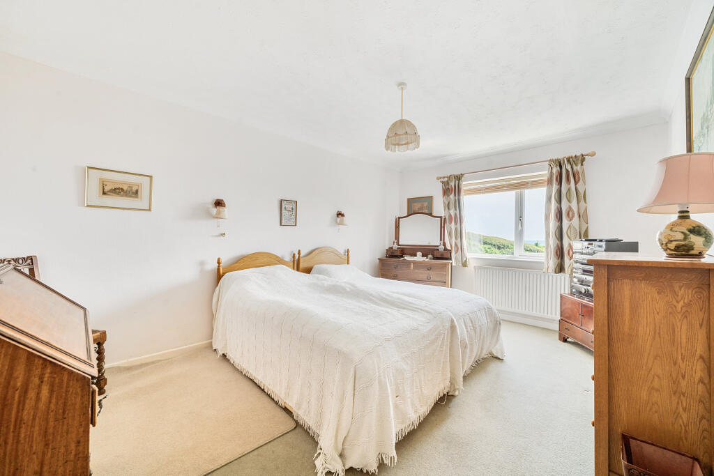 1303609-21-6849c8e8e5fb5-ARW-1