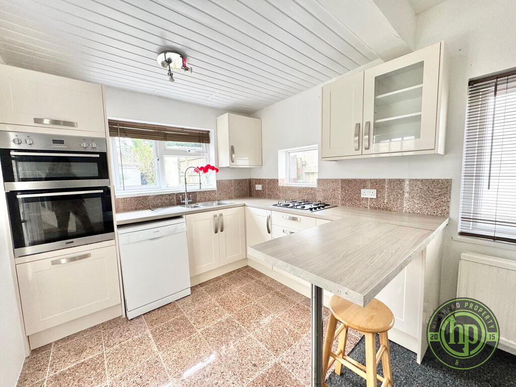 IMG-20250909-WA00...