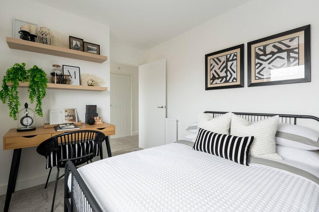 A second double bedroom ideal for guests or even a home office