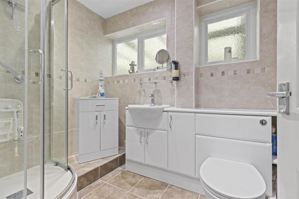 shower room.jpg