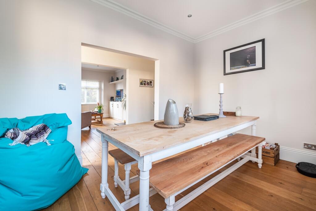 Trinity-Cresent-0...