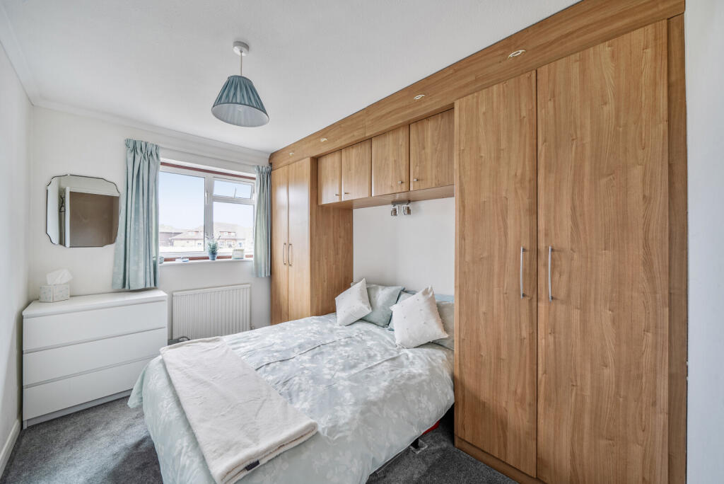 1341689-11-68aeec...