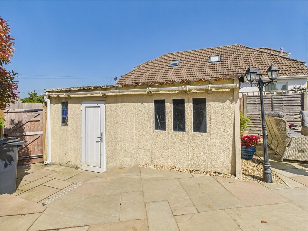 CAM05068G0-PR0016...