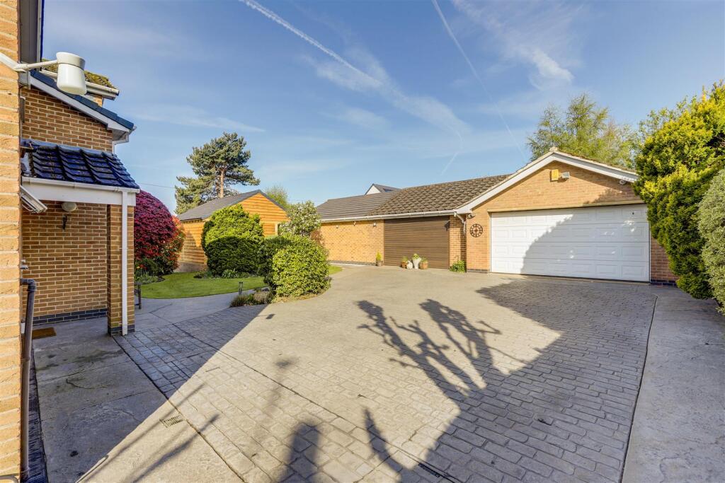 IMG_2348-IMG_2352 copy.jpg