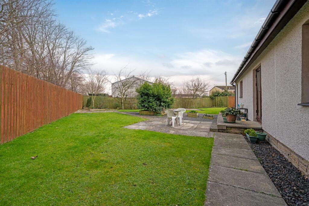 34 Bennecourt Drive-22.jpg