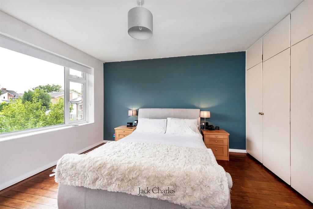 58 Dernier Rd, TN10 3EW 011.jpg