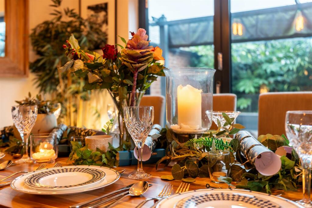 Dining Kitchen