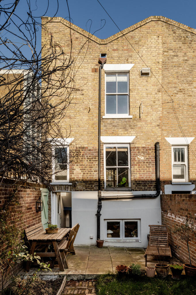 267765 - INIGO_GLOBE ROAD-158.jpg