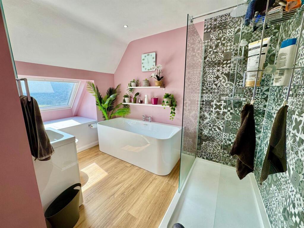 PHOTO-2025-04-07-09-41-02 (12).jpg