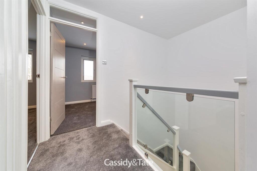 26 Gladeside_22.jpg