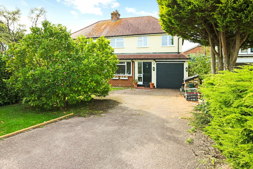 Cozens Lane West. Broxbourne, Hertfordshire.