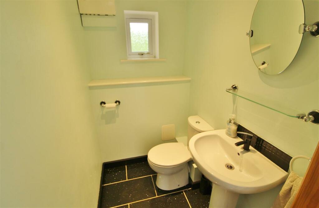 CLOAKROOM