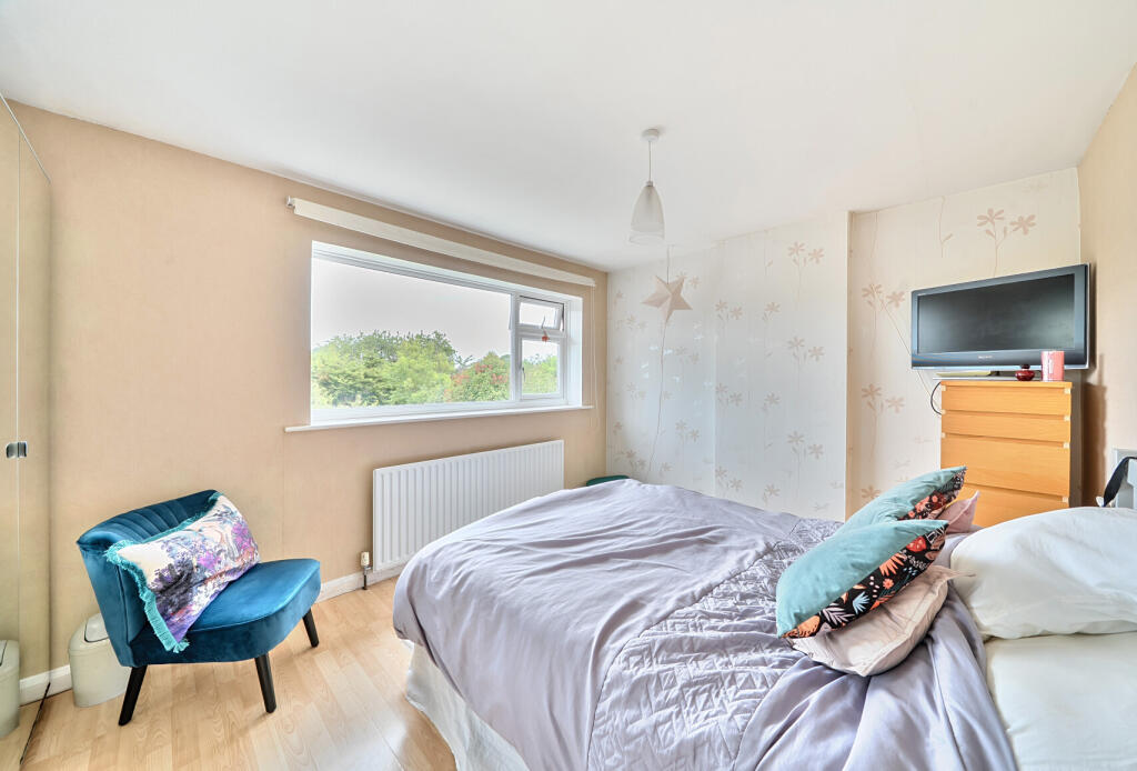 1315389-3-685a88f...