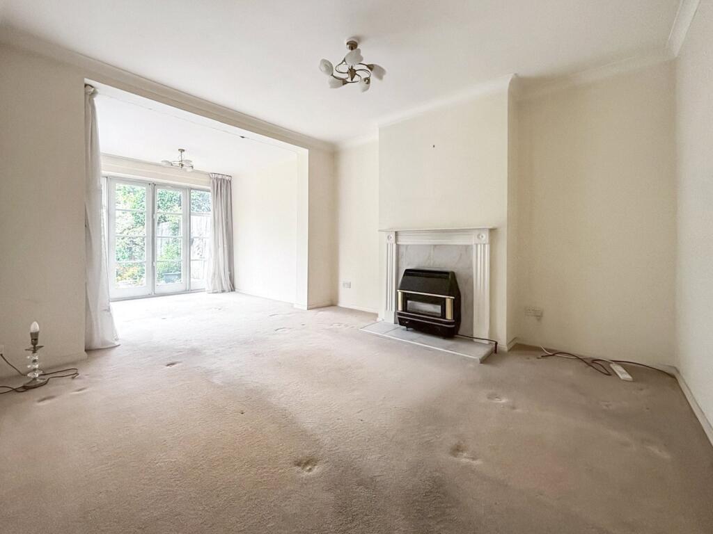 Rec 2/ Dining Area