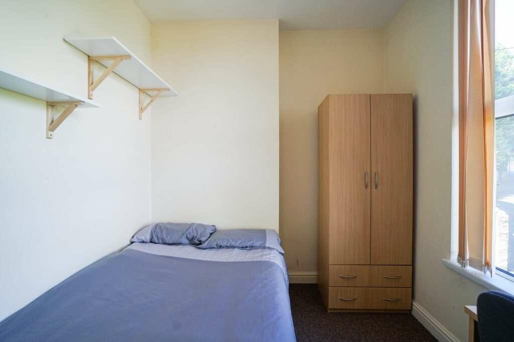 9_Harcourt_Crescent