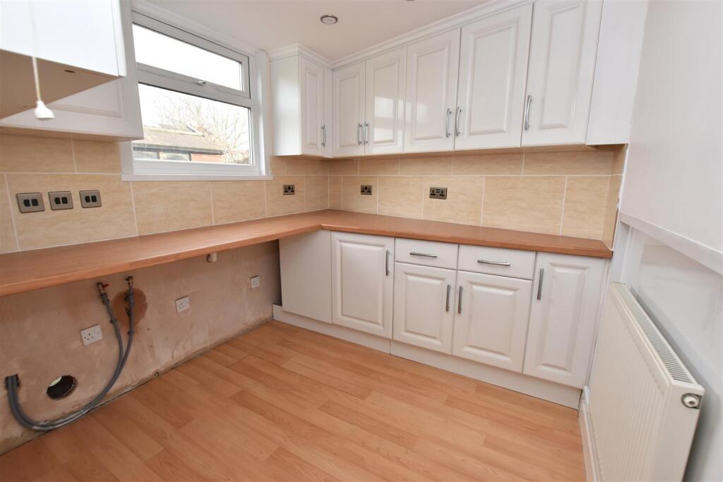Utility Room.JPG