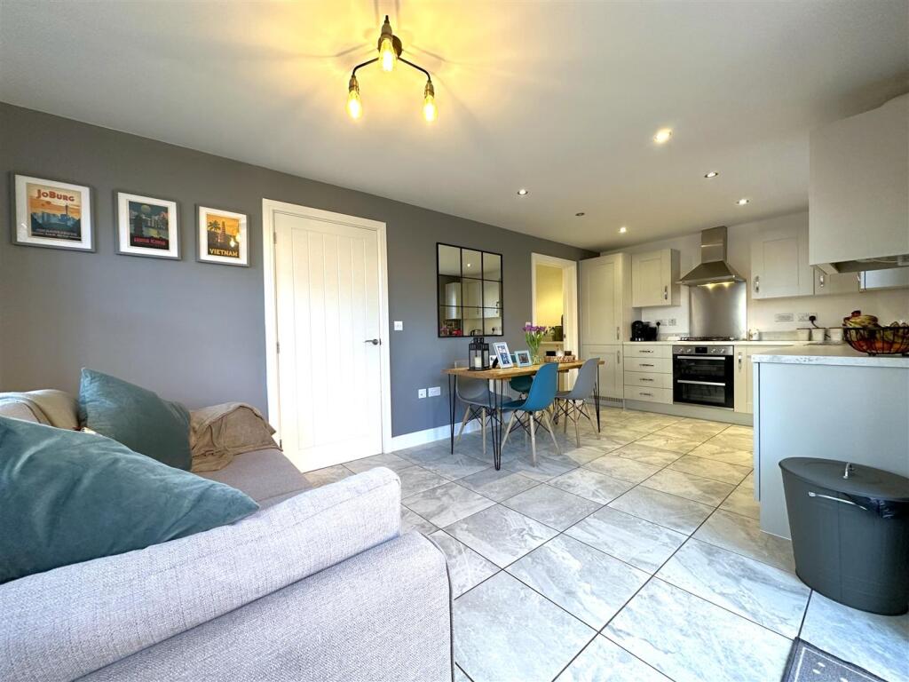 Superb Family Kitchen 356