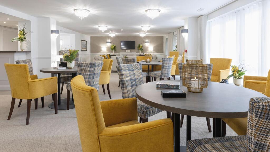 Owners-lounge-2-1920x1080.jpg