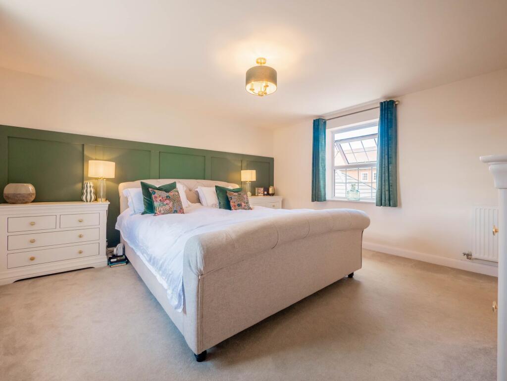 Main Bedroom 1