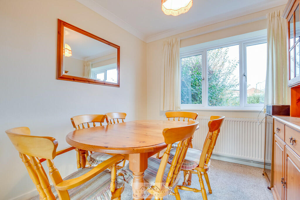 Dining room 1.1