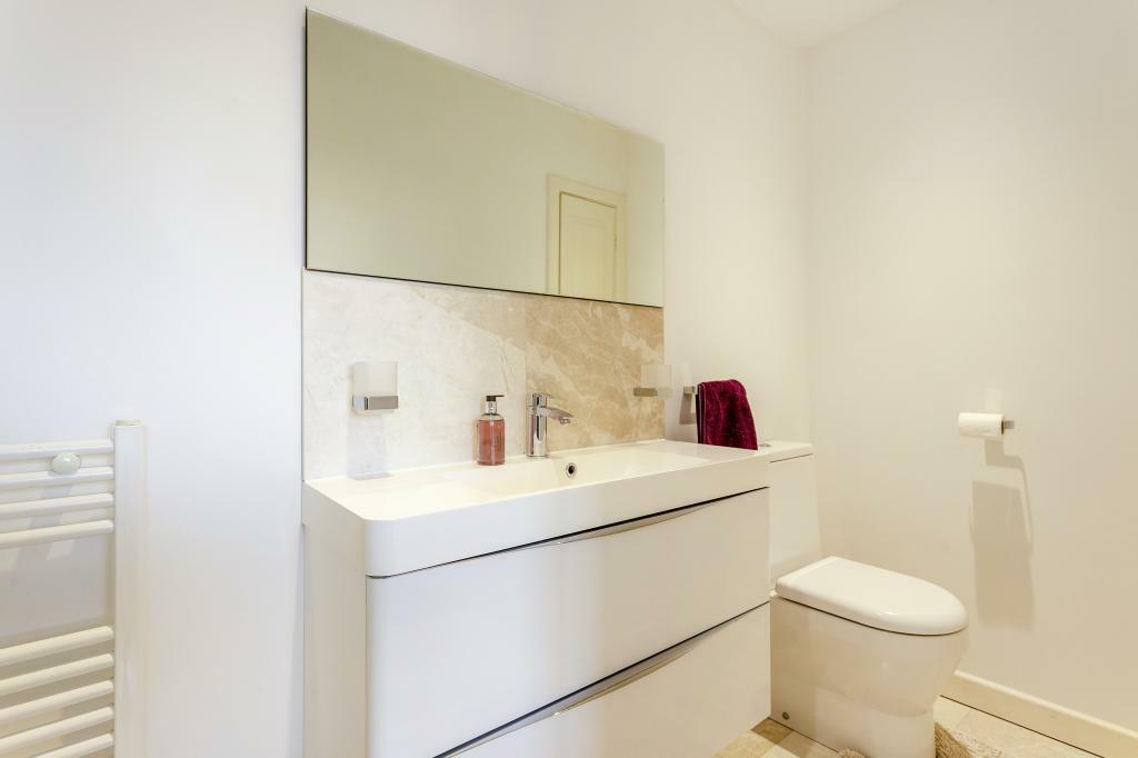 8 Peregrine Road 316259 (19).jpg