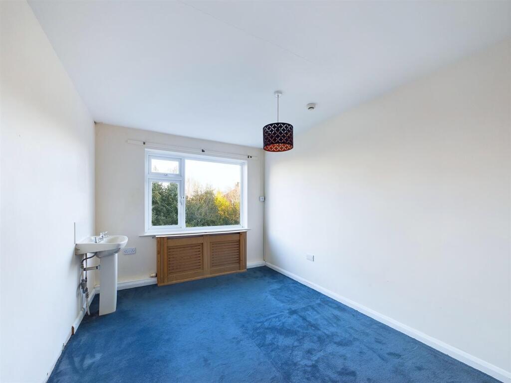 Bedroom 10