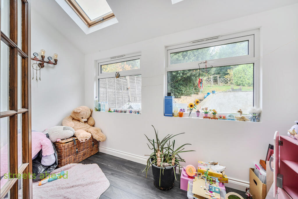 41bbc53c-25d7-478...