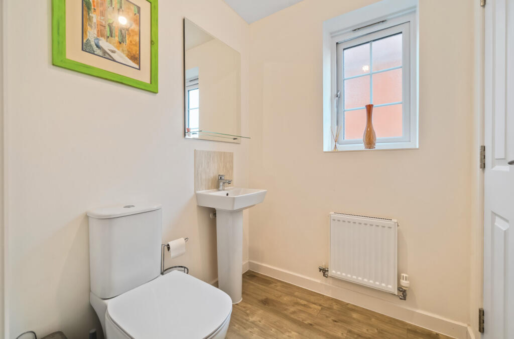 1332340-11-68907a...