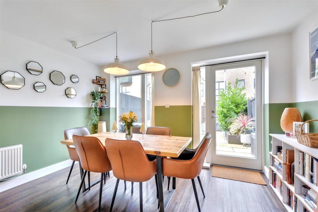 Dining Room (3).jpeg