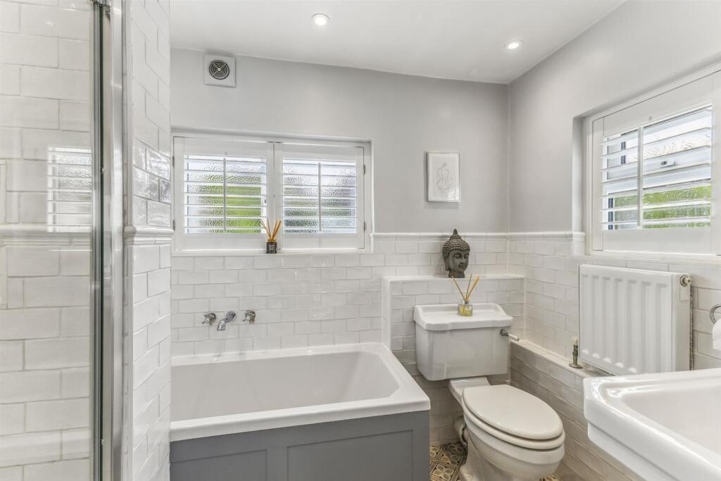 88914_17 Oliver Road(19)_low.jpg