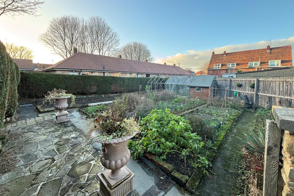 Firtree Gardens,
Whitley Bay, Tyne and Wear,
NE25 8XB