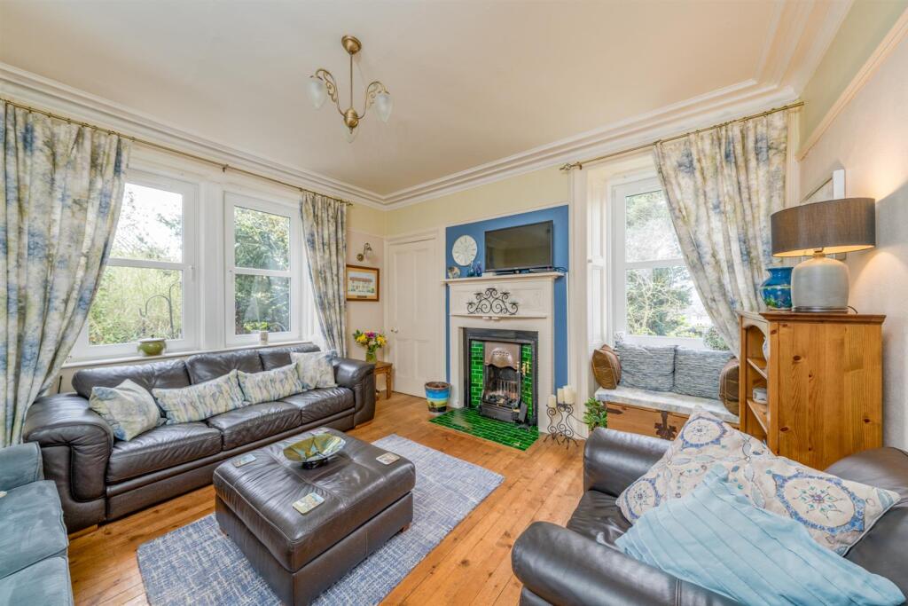 Westfield House_Chirnside-04.jpg