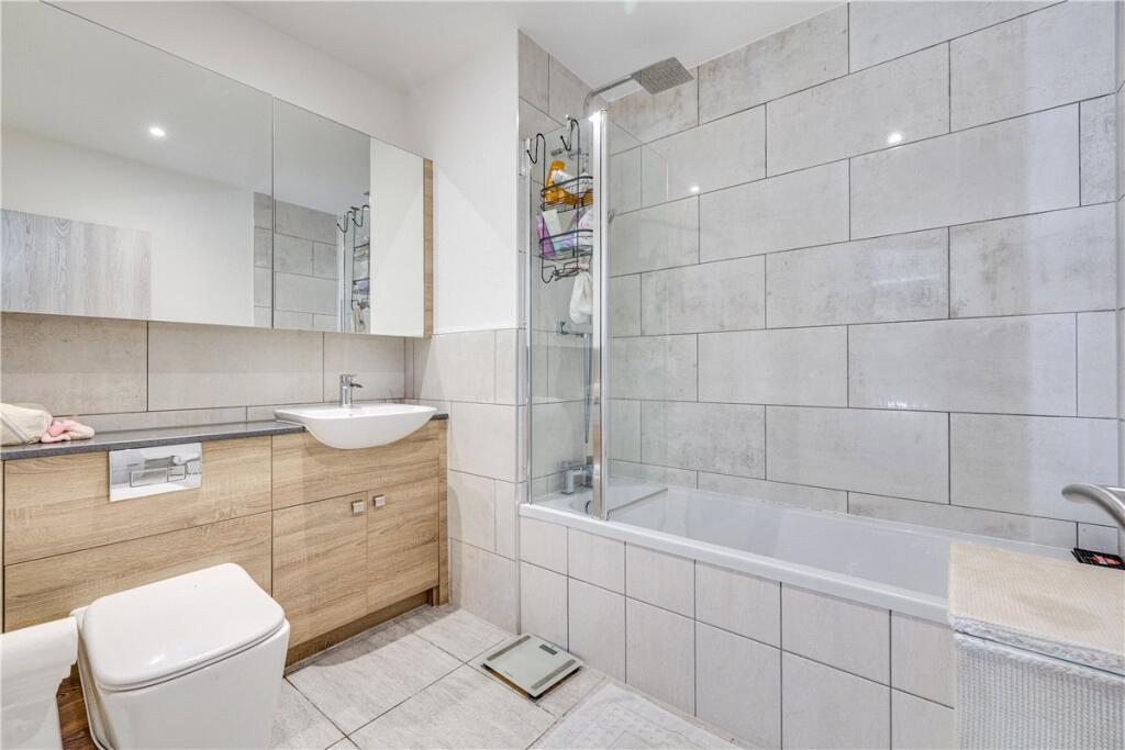 Ensuite Bathroom