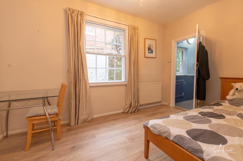 Bedroom Five/Office