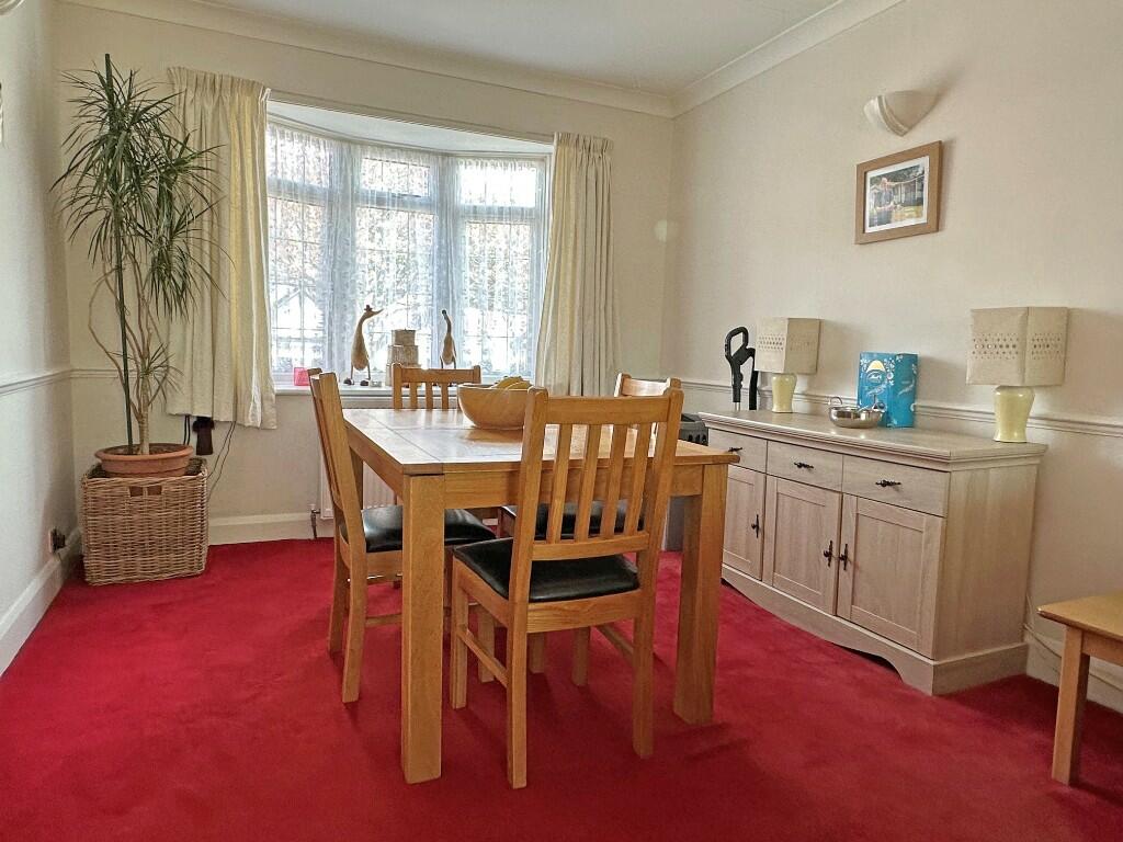 Lounge/Diner